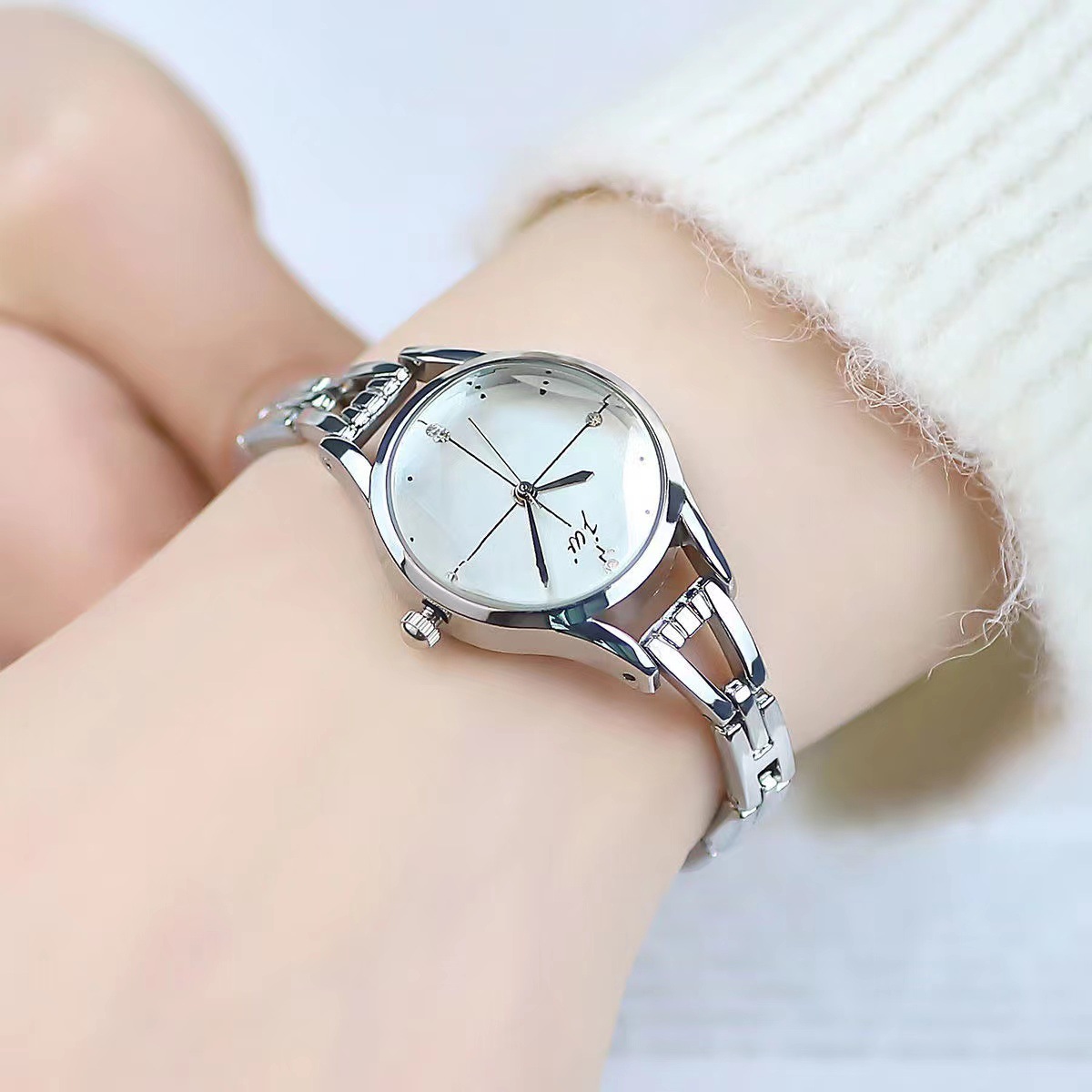 Bilezik Izle Kadınlar Için Zar - Luxury Watch Girl incelemesi ve fiyatı