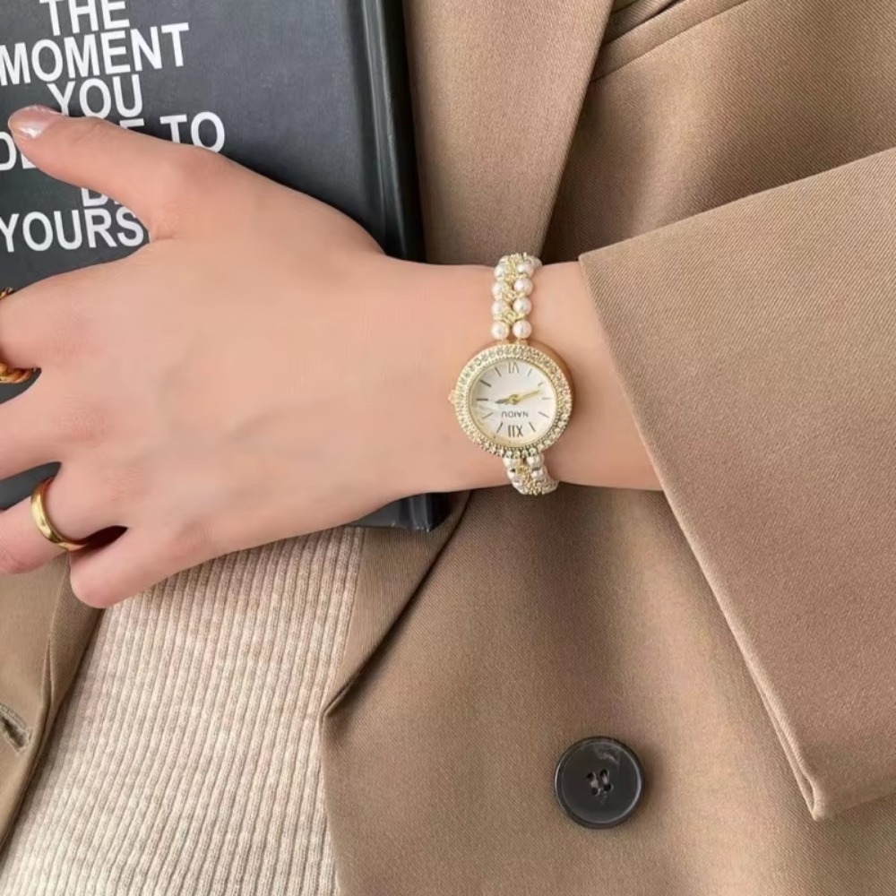 Lüks Kadın Izle Moda Inci Çivi - Luxury Watch Girl incelemesi ve fiyatı